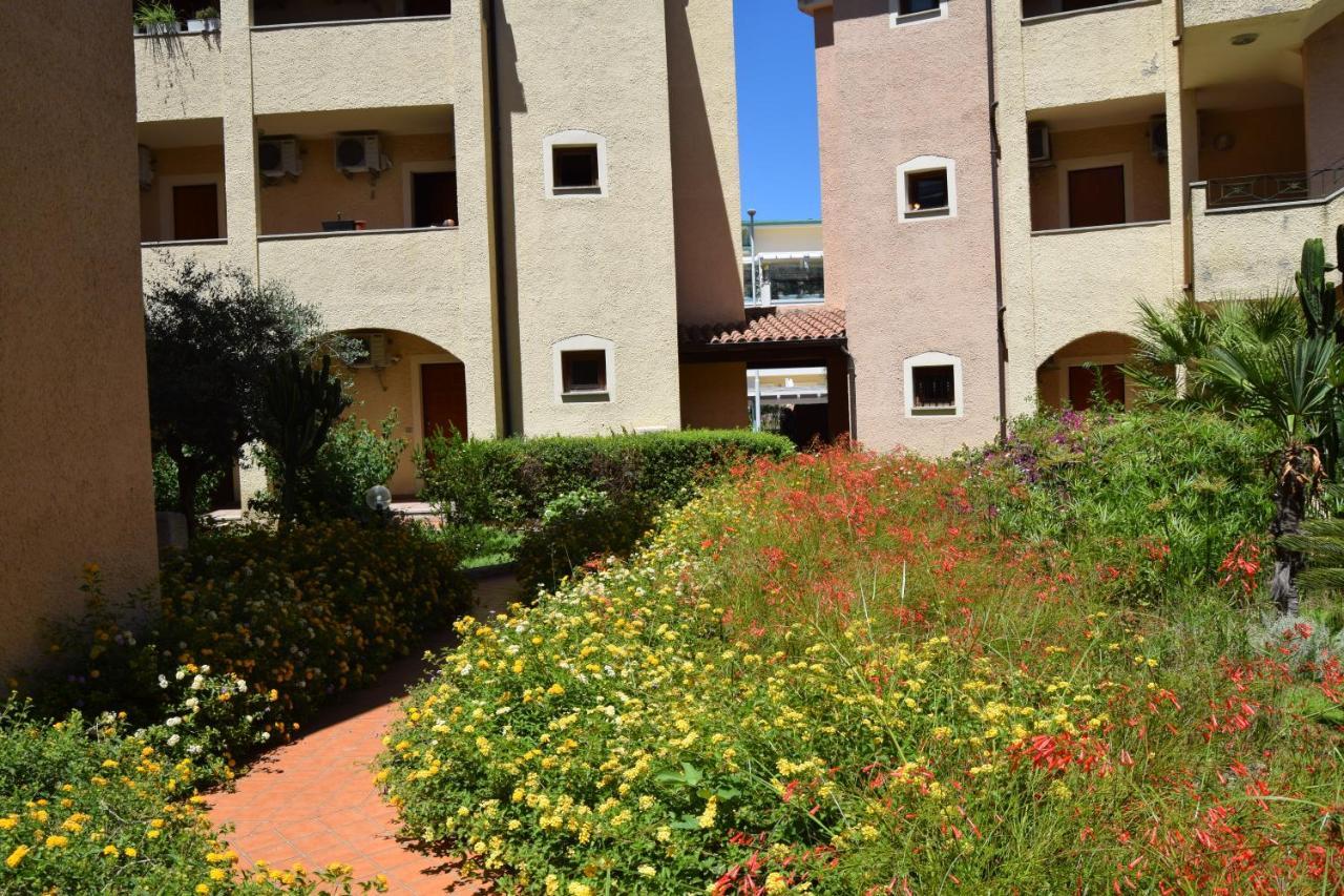 Il Mare Di Olbia Holiday Apartment エクステリア 写真