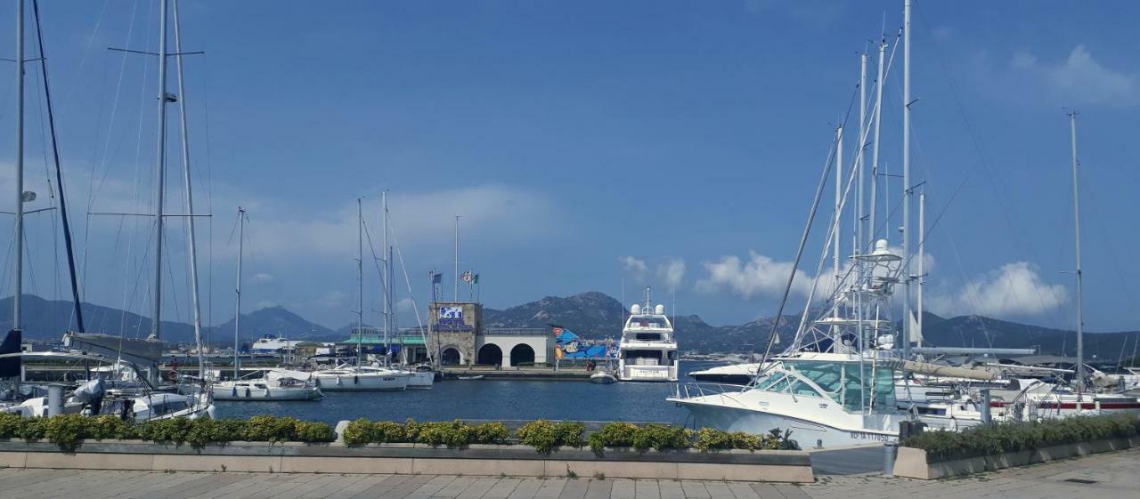 Il Mare Di Olbia Holiday Apartment エクステリア 写真